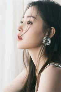 《姐姐结婚当晚，我被姐夫C了》作者：东度日【完结】