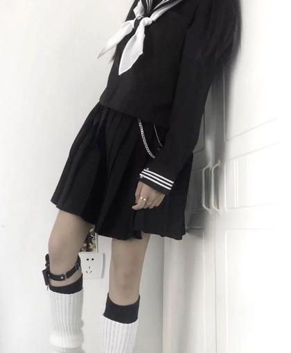 【首发热文】《重生：和校C前夫交易》黎挽 周妄京