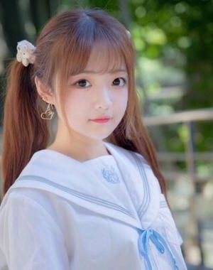 嫁权臣守活寡？穿书女配不G了！