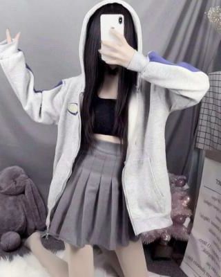 【短篇】女儿高考三次，却退学当少女盲盒搞直播 作者：