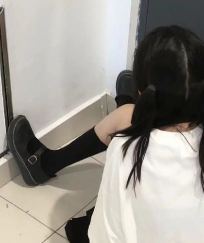 【红袖热文】《重回八零：辣妻杀疯了》唐雪梨