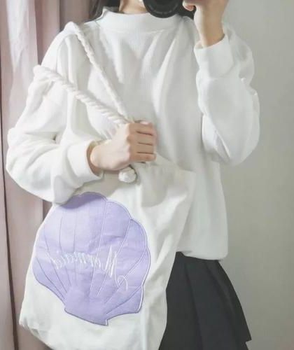 【完结】《穿成侯府贵妾后我躺平了》苏璃 北千夜