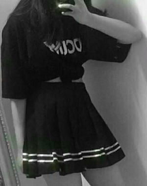 【付费短篇】捡了陌生人的高考准考证后，我竟从团宠变成万人嫌作者：小安沙壳